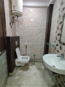 Bathroom Image of 1800 Sq.ft 3 BHK Builder Floor for rent in Kirti Nagar New Delhi for Rs. 70500