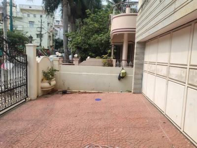 Balcony Image of 6000 Sq.ft 4 BHK Independent House for rent in Hongasandra Bengaluru for Rs. 80000