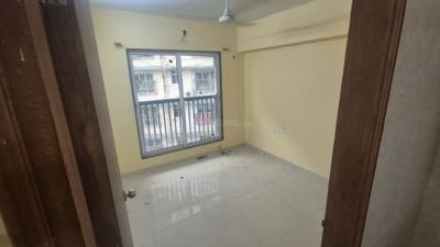 Bedroom Image of 900 Sq.ft 1.5 BHK Apartment / Flat for rent in Hari Om Pearl Hans Residency H Wing, Kurla West Mumbai for Rs. 44500