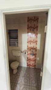 Bathroom Image of 1400 Sq.ft 3 BHK Apartment / Flat for rent in Kalpataru Nagar Nashik for Rs. 15700