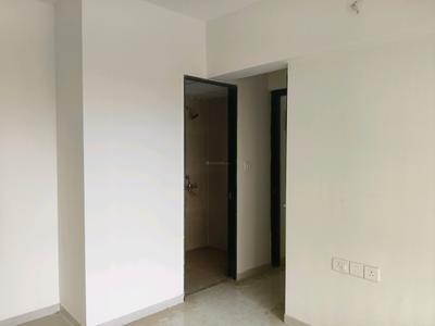 Bedroom Image of 770 Sq.ft 2 BHK Apartment / Flat for rent in Runwal Gardens, Usarghar Thane for Rs. 16000