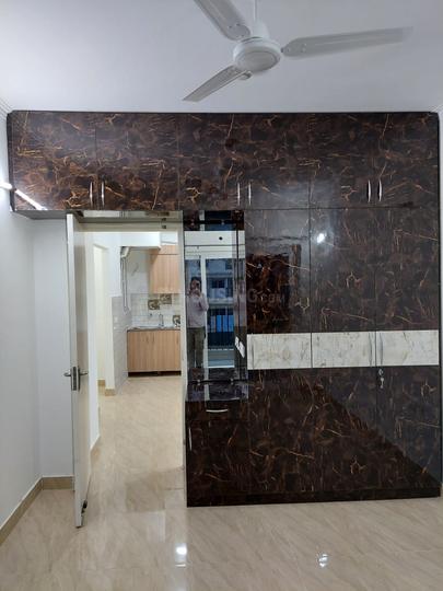 Gaurs 14th Avenue Main Image 1