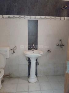 Bathroom Image of 600 Sq.ft 2 BHK Builder Floor for rent in Talwandi Kota for Rs. 7000