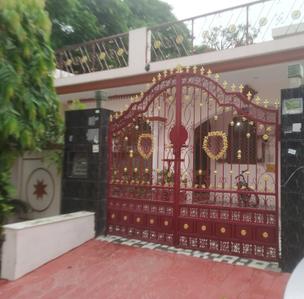 Image of 2000 Sq.ft 5 BHK Independent House for sale in Govindpuram, Ghaziabad for Rs. 37500000