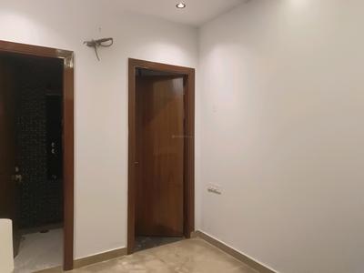 Bedroom Image of 1000 Sq.ft 3 BHK Builder Floor for sale in Pitampura New Delhi for Rs. 17000000