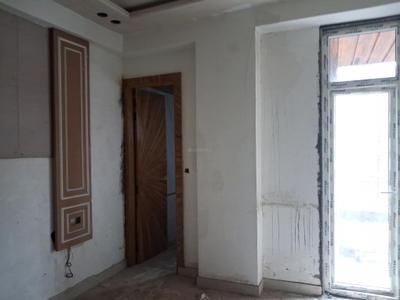 Bedroom Image of 1500 Sq.ft 3.5 BHK Apartment / Flat for sale in Investwell Hometech Homes, Sector 102 Noida for Rs. 7000000