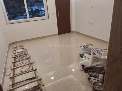 Bedroom Image of 1650 Sq.ft 3 BHK Builder Floor for rent in Chittaranjan Park New Delhi for Rs. 75000