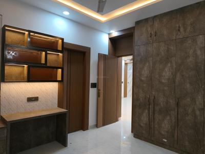 Bedroom Image of 1850 Sq.ft 4 BHK Builder Floor for sale in Indirapuram Ghaziabad for Rs. 14500000