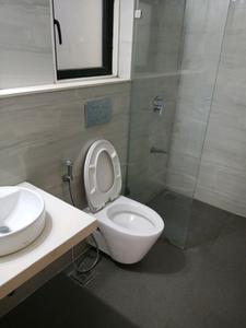 Common Bathroom Image of 1938 Sq.ft 3 BHK Apartment / Flat for sale in Cuffe Parade Mumbai for Rs. 160000000