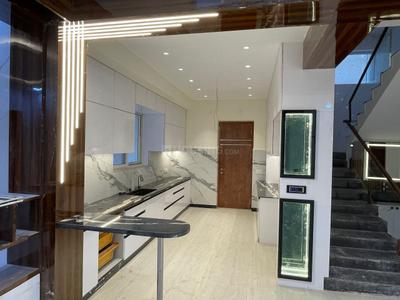 4 BHK Villa