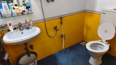 Image of 800 Sq.ft 2 BHK Apartment / Flat for sale in Saki Naka, Mumbai for Rs. 18500000