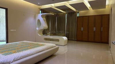 Bedroom Image of 2900 Sq.ft 6 BHK Apartment / Flat for rent in Iscon Ambli Road Ahmedabad for Rs. 400000