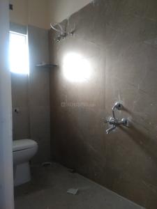 Bathroom Image of 850 Sq.ft 2 BHK Apartment / Flat for rent in Mallathahalli Bangalore for Rs. 28000