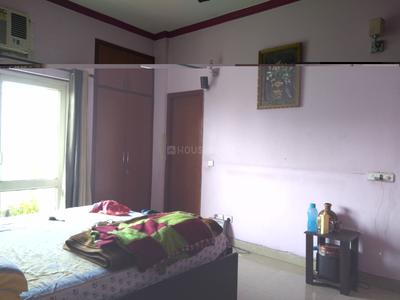 Bedroom Image of 1500 Sq.ft 3 BHK Apartment / Flat for sale in Ramprastha Pearl Heights, Vaishali Ghaziabad for Rs. 19500000