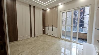 Bedroom Image of 1000 Sq.ft 3 BHK Builder Floor for sale in Vikaspuri New Delhi for Rs. 15000000