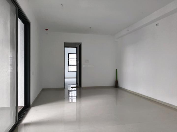 Parth Eurus Main Image 1