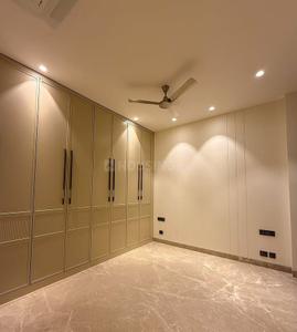 Bedroom Image of 4500 Sq.ft 4 BHK Builder Floor for sale in Ashok Vihar New Delhi for Rs. 90000000