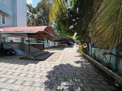 Image of 1600 Sq.ft 3 BHK Apartment / Flat for sale in Thrippunithura, Kochi for Rs. 7000000