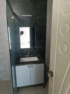 Bathroom Image of 1600 Sq.ft 3 BHK Independent House for rent in West KK Nagar, KK Nagar Chennai for Rs. 55000