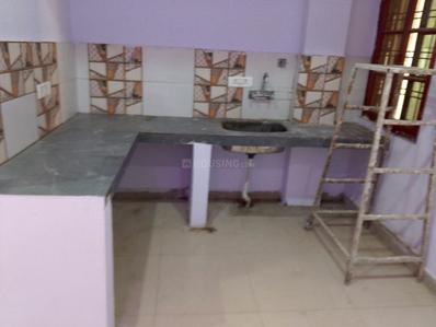 Kitchen Image of 500 Sq.ft 2 BHK Apartment / Flat for sale in Chinhat Lucknow for Rs. 2500000
