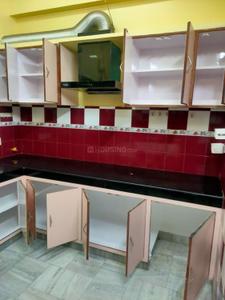 Kitchen Image of 2800 Sq.ft 3 BHK Builder Floor for rent in Gomti Nagar Lucknow for Rs. 32000