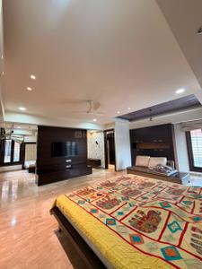 Bedroom Image of 5500 Sq.ft 4.5 BHK Villa for sale in New Alkapuri Vadodara for Rs. 70000000