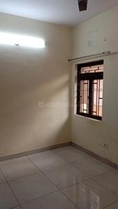 Bedroom Image of 1800 Sq.ft 3 BHK Builder Floor for sale in Naraina New Delhi for Rs. 35000000