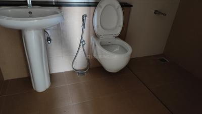 Image of 1230 Sq.ft 2 BHK Apartment / Flat for rent in Puravankara Palm Beach, Kyalasanahalli, Bengaluru for Rs. 42500