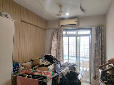 Bedroom Image of 2500 Sq.ft 4 BHK Apartment / Flat for sale in Kopar Khairane Navi Mumbai for Rs. 37500000