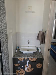 Image of 1220 Sq.ft 2 BHK Apartment / Flat for rent in Sunpharma Road, Vadodara for Rs. 16000