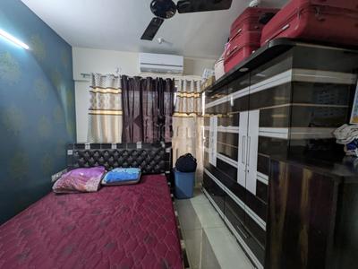 Bedroom Image of 780 Sq.ft 1 BHK Apartment / Flat for rent in Mahindra Antheia, Pimpri Pune for Rs. 38003