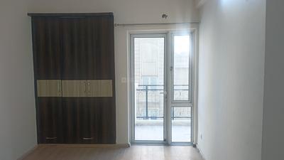 Bedroom Image of 1750 Sq.ft 3 BHK Apartment / Flat for sale in DLF Capital Greens Phase 1 And 2, Karampura New Delhi for Rs. 35000000