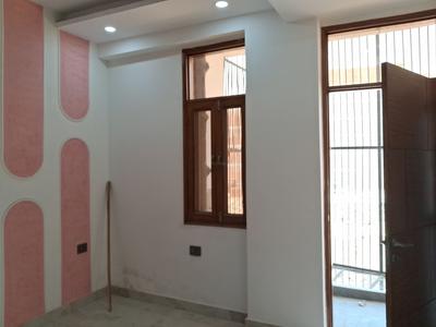 Bedroom Image of 1050 Sq.ft 2 BHK Apartment / Flat for sale in Avenue 1, Sector 73 Noida for Rs. 4200000