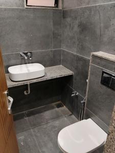 Common Bathroom Image of 1800 Sq.ft 3 BHK Apartment / Flat for rent in Golden Swarnim Sky, Ognaj Ahmedabad for Rs. 24000