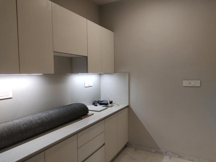 Kalina, Santacruz East Main Image 1