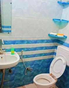 Bathroom Image of Amrit girls pg in Sector 22, Gurgaon