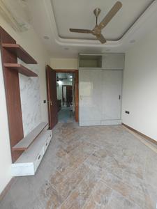 Hall Image of 800 Sq.ft 2 BHK Builder Floor for rent in Shalimar Bagh New Delhi for Rs. 35000