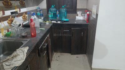 Kitchen Image of 850 Sq.ft 3 BHK Builder Floor for sale in Dwarka Mor New Delhi for Rs. 4800000