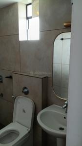 Image of 855 Sq.ft 2 BHK Apartment / Flat for rent in Vyttila, Kochi for Rs. 50000