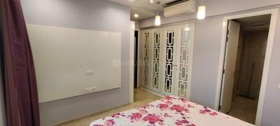 Bedroom Image of 838 Sq.ft 2 BHK Apartment / Flat for sale in Hiranandani Atlantis A And B Wing, Powai Mumbai for Rs. 37500000