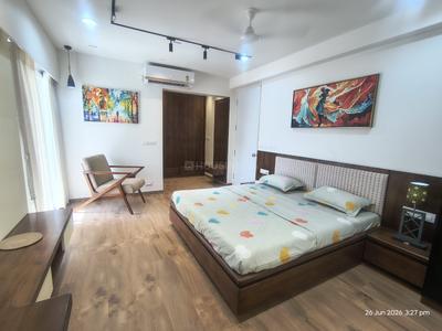 Bedroom Image of 2000 Sq.ft 4 BHK Apartment / Flat for sale in New Gotri Vadodara for Rs. 9000000