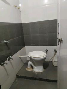 Common Bathroom Image of 3150 Sq.ft 4 BHK Villa for rent in Bodakdev Ahmedabad for Rs. 65000