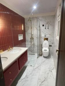Bathroom Image of 2050 Sq.ft 3 BHK Apartment / Flat for sale in Atlas, Raj Nagar Extension Ghaziabad for Rs. 21000000