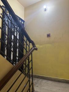 Balcony Image of 1050 Sq.ft 2 BHK Builder Floor for sale in Prince Anwar Shah Connector Kolkata for Rs. 5000000