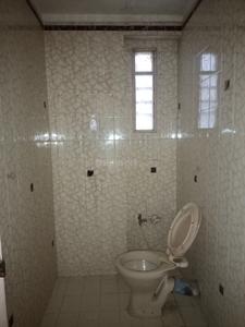 Bathroom Image of 1710 Sq.ft 3 BHK Apartment / Flat for sale in Bodakdev Ahmedabad for Rs. 10500000