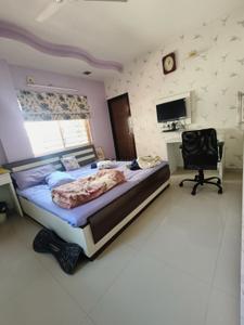 Bedroom Image of 2600 Sq.ft 4 BHK Apartment / Flat for rent in Akota Vadodara for Rs. 65000