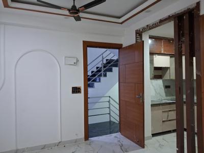 Living Room Image of 1000 Sq.ft 2 BHK Apartment / Flat for sale in SAP Rise Residency, Sector 73 Noida for Rs. 4899999