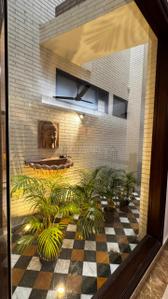 Bedroom Image of 3000 Sq.ft 4 BHK Independent House for rent in DLF Phase 4 Gurgaon for Rs. 300000