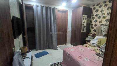 Bedroom Image of 630 Sq.ft 2 BHK Apartment / Flat for sale in Mahavir Enclave New Delhi for Rs. 4600000