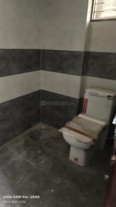 Bathroom Image of 1100 Sq.ft 2 BHK Apartment / Flat for sale in Lala Cheruvu Rajahmundry for Rs. 4600000
